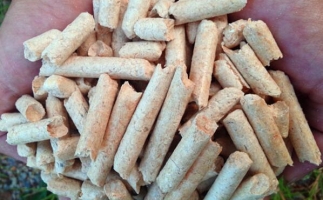 生物質(zhì)為什么要做成顆粒燃料后再燃燒？